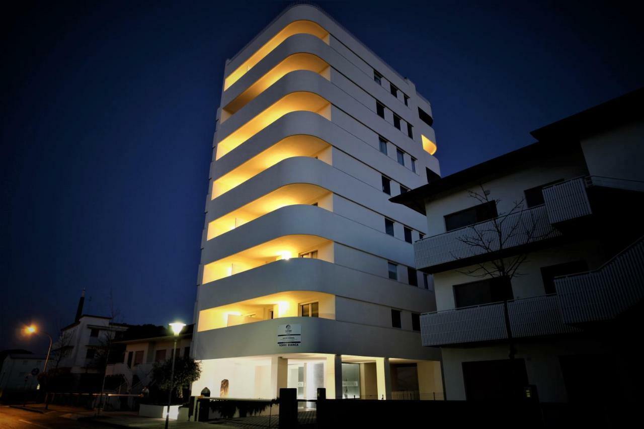 Appartamenti Torre Bianca Lignano Sabbiadoro Extérieur photo